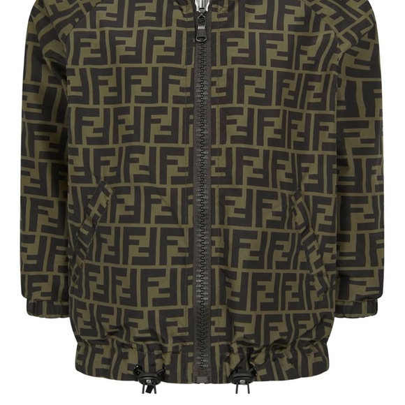 Fendi Kids KWay jacket fits xs woman - Picture 2 of 11